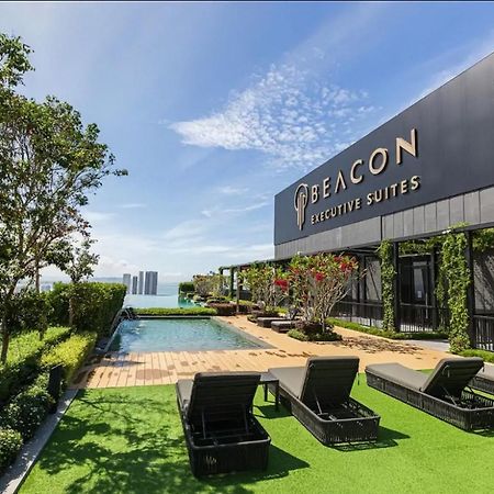 Skypool With Seaview 8Pax Beacon Executive Suites - Georgetown City Centre - 3Km To Komtar Kültér fotó