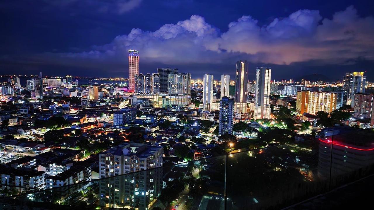 Skypool With Seaview 8Pax Beacon Executive Suites - Georgetown City Centre - 3Km To Komtar Kültér fotó